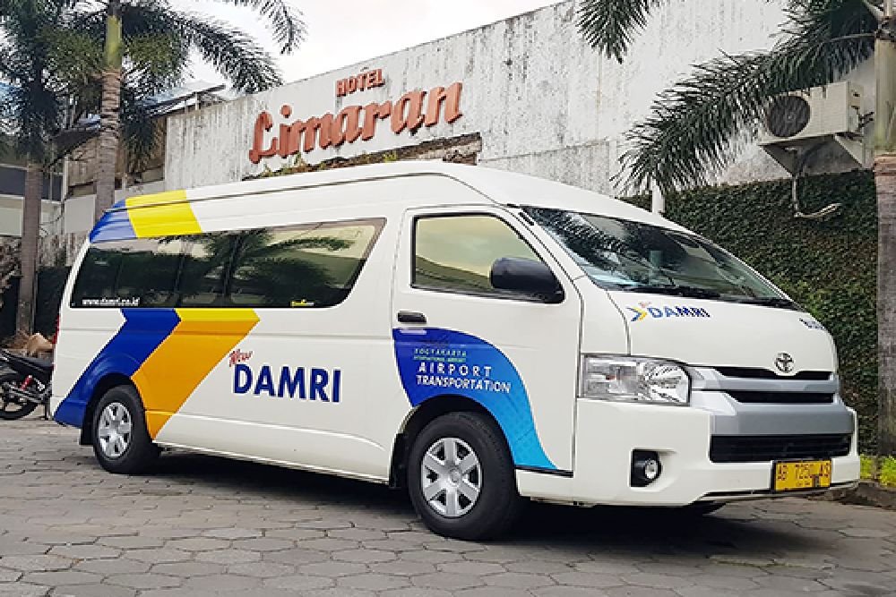 Jadwal Dan Rute Bus Damri Ke Bandara YIA Dan Sejumlah Tempat Wisata Di