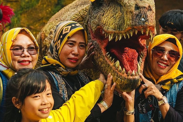 Garut Dinoland, tempat wisata bertema dinosaurus di Garut Jawa Barat 