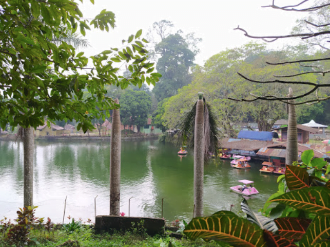 tempat wisata di kuningan jawa barat cocok untuk liburan keluarga