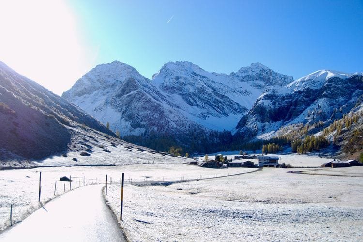 Panorama salju di Davos, Swiss